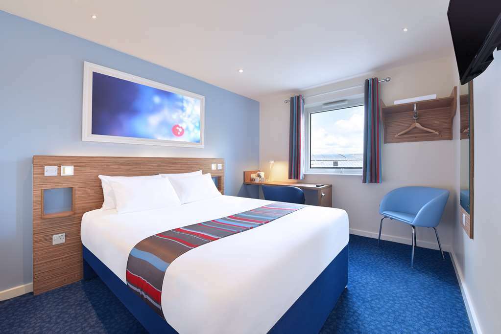 Travelodge Reading Whitley Rum bild